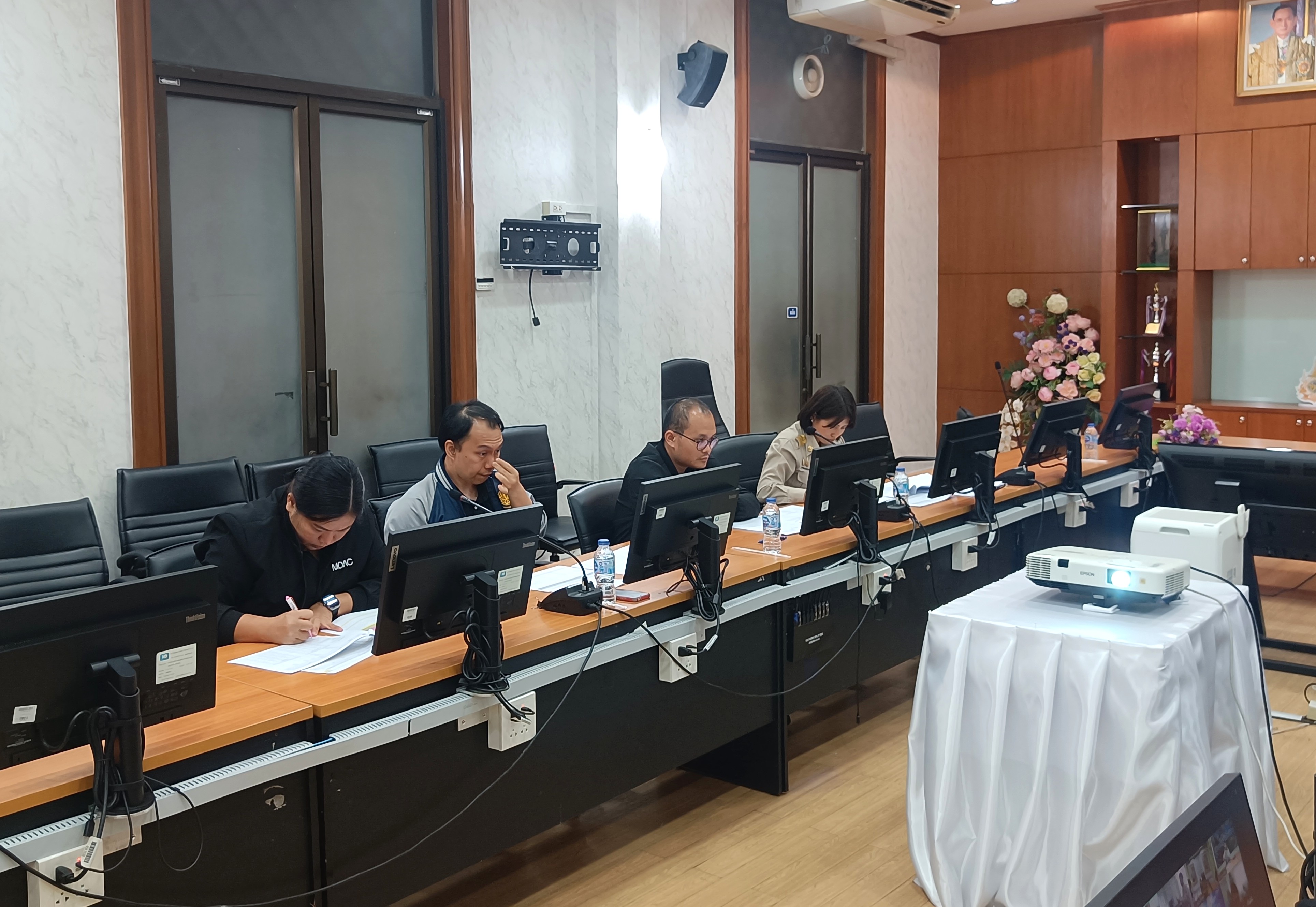 title - Unit School การประชุมชี้แจงตัวชี้วัดตามคำรับรองการปฏิบัติราชการระดับหน่วยงานของ ส.ป.ก.จังหวัด ประจำปีงบประมาณ  พ.ศ. 2569 ผ่านสื่ออิเล็กทรอนิกส์ (ผ่านระบบออนไลน์ Zoom Meeting)